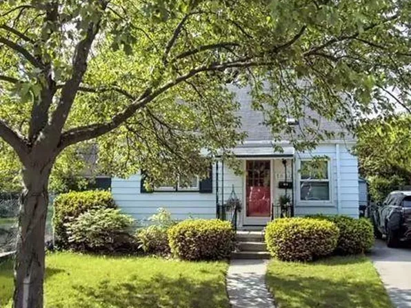 1840 Holland St, Birmingham, MI 48009