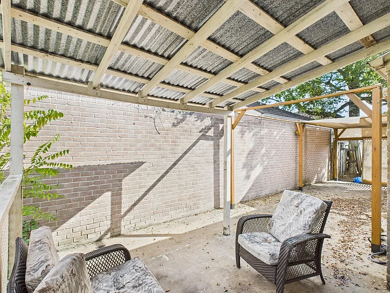 7611 Hopewell Ln — Photo 5