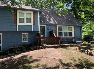 13324 Donnelly Ave, Grandview, MO 64030