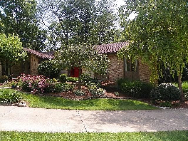 1st image of 6399 Oakcreek Dr