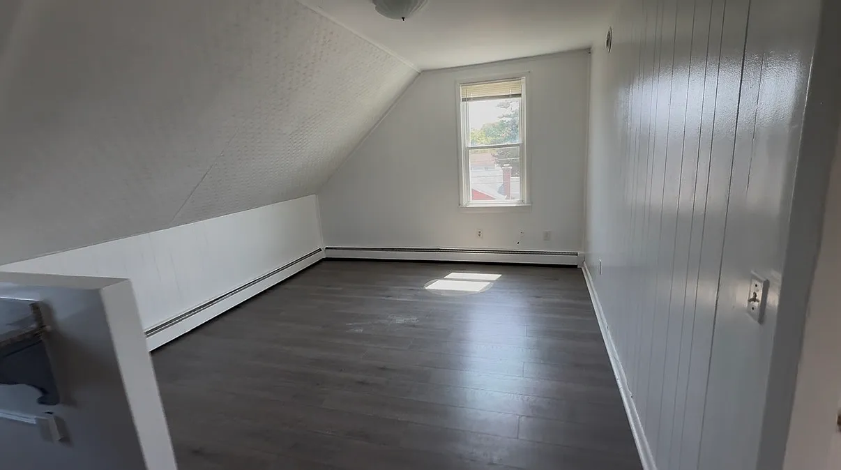 36 Hobson Ave — Photo 1