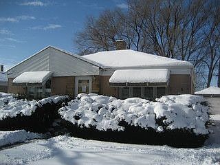1st image of 4924 N Clifton Ave