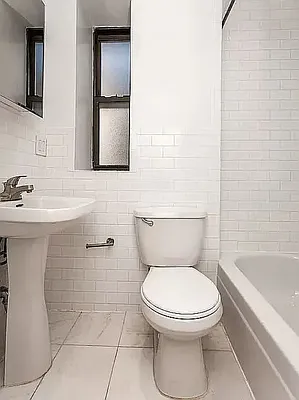 Rented by REAL New York | media 17