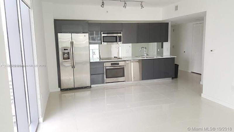 1st image of 31 SE 6th St APT 2608