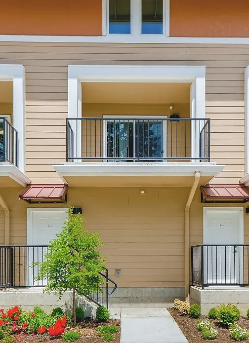 Spring Villa Apartments — Photo 2