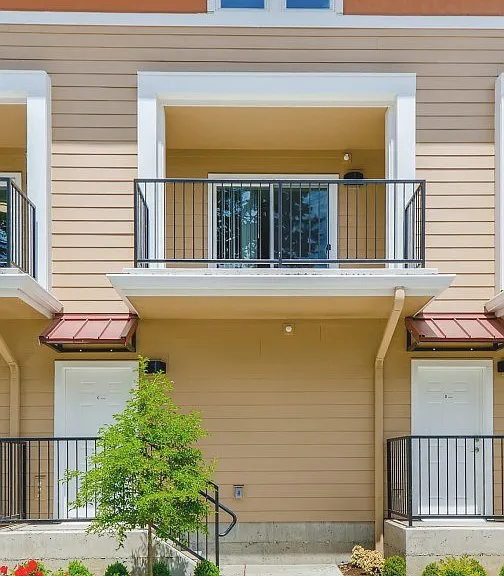 Spring Villa Apartments — Photo 2