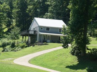 537 Pond Run Rd, Chloe, WV 25235