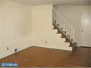 4th image of 2121 Grand Ave