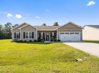 256 Sweet Gum Ln, Richlands, NC 28574