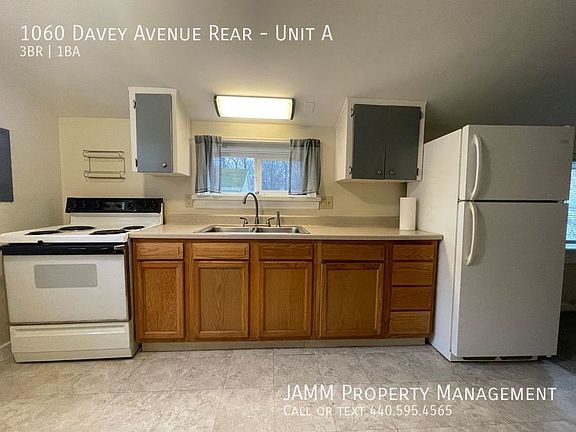 5th image of 1060 Davey Ave #A