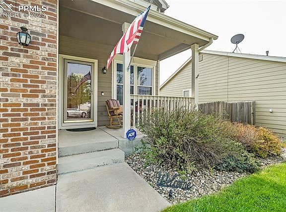 2nd image of 5463 Cindy River Dr