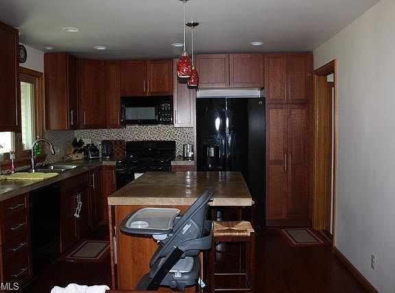 4th image of 785 Lynita Dr NE