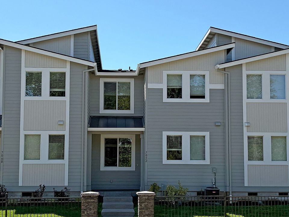 Birch Butternut Creek Streetscape