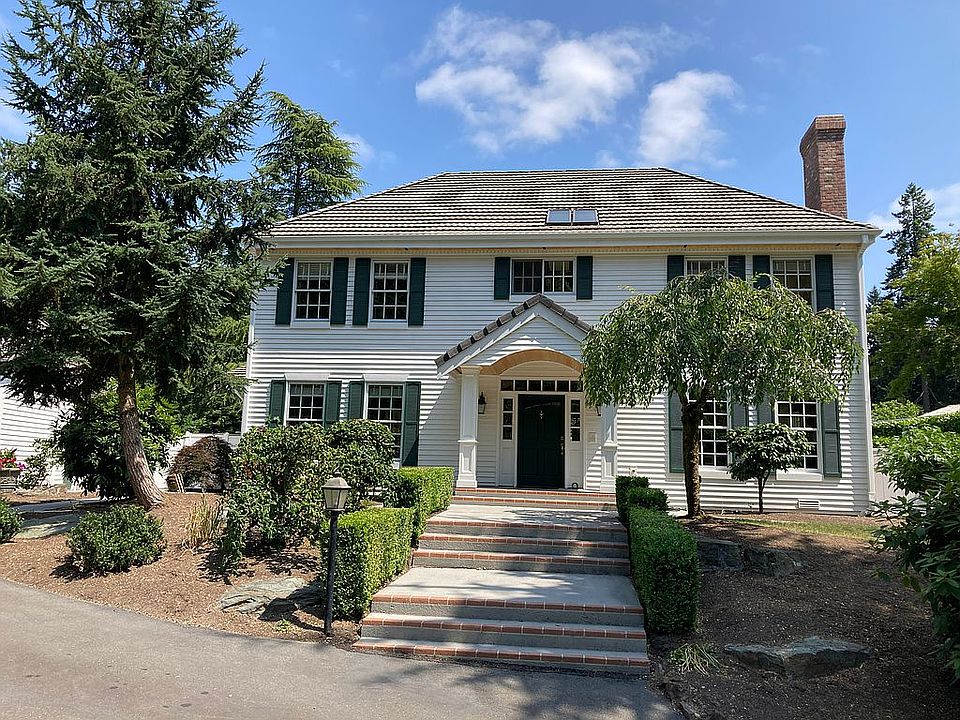 1st image of 4950 132nd Ave NE