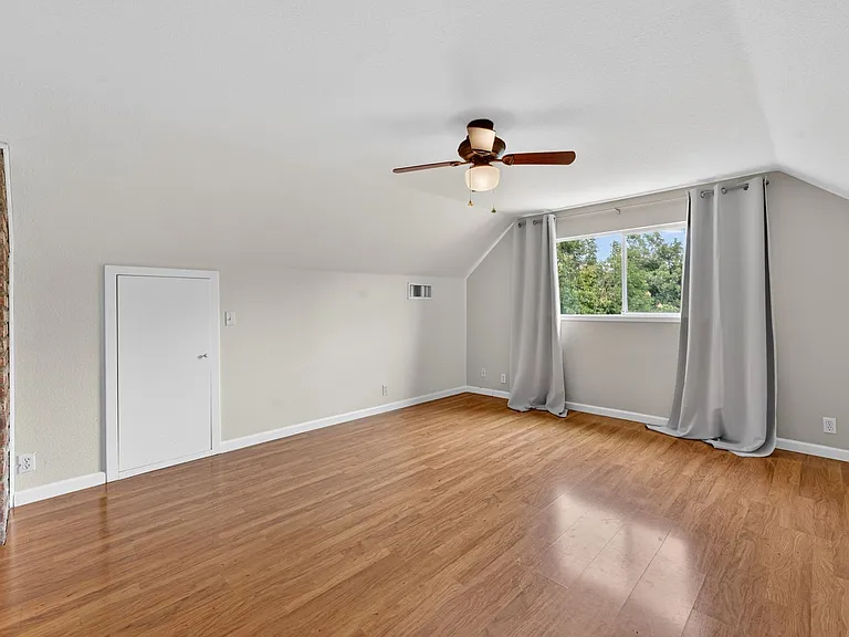 420 Colusa Pl — Photo 23