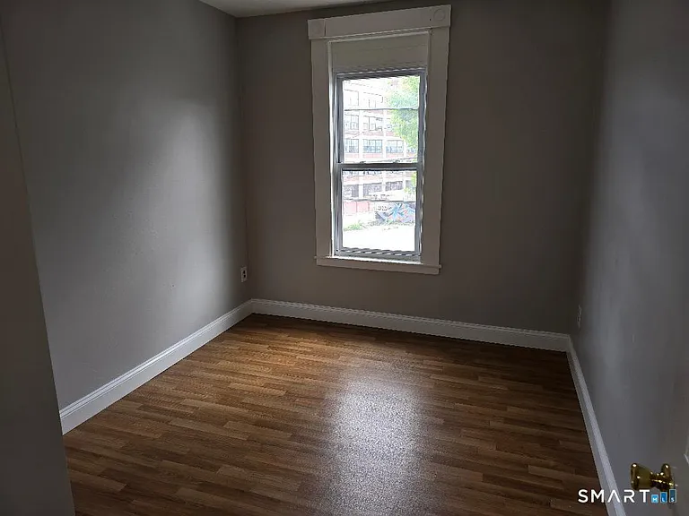 5 Hill St #B-D — Photo 6