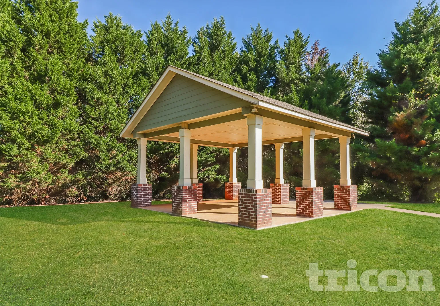 51 Carriage Hills Drive SE Cartersville GA — Photo 2