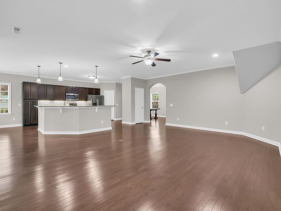3rd image of 104 Kettering Way