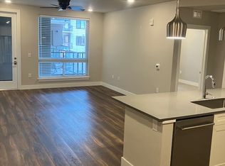 20 Wilcox St APT 417, Castle Rock, CO 80104
