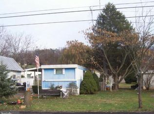222 Chipley Ln, Moorefield, WV 26836