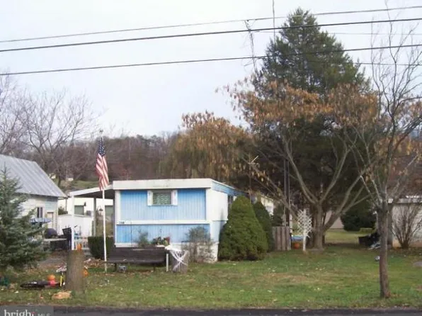222 Chipley Ln, Moorefield, WV 26836