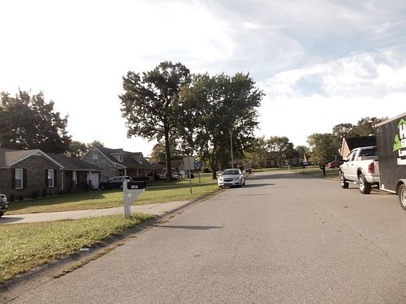 4th image of 1205 Windchase Dr