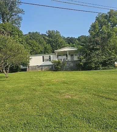 3rd image of 83 Hazel Osborne Rd