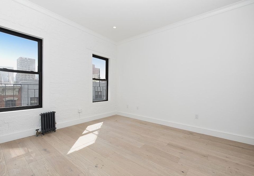 1st image of 245 E 30th St APT 64