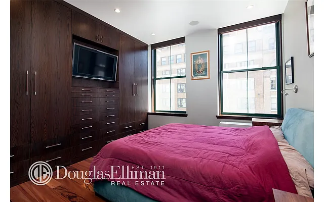 Rented by Douglas Elliman | media 29