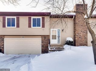 10330 Balsam Ln, Eden Prairie, MN 55347
