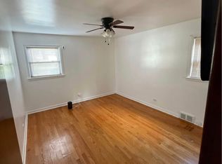 7127 S Ridgeway Ave, Chicago, IL 60629