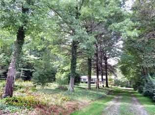 2056 Prospect Rd, Prospect, PA 16052