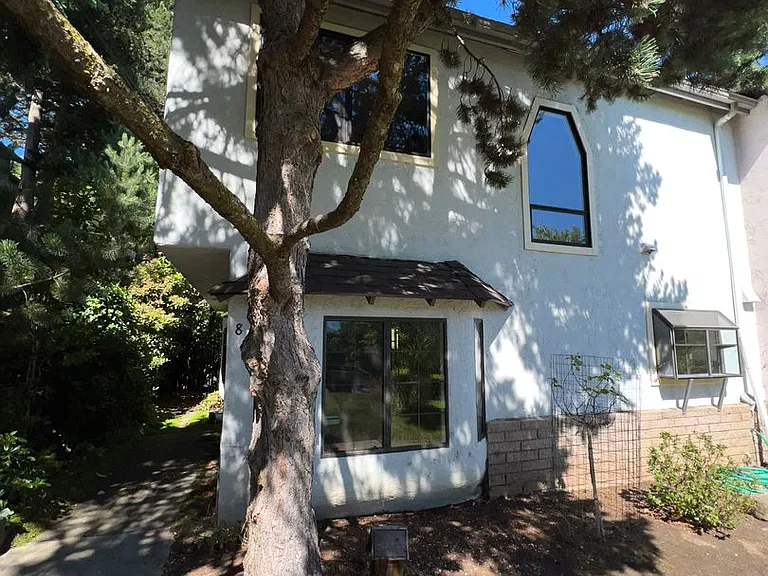 495 Chestnut St #8 — Photo 2