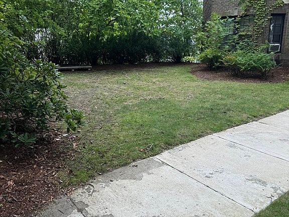 3rd image of 51 Concord St #13