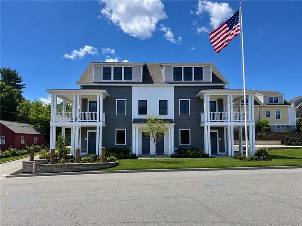 67 Queen St #5C, East Greenwich, RI 02818
