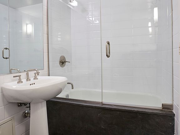 5th image of 305 2nd Ave APT 329