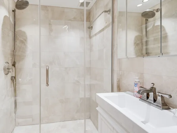 102 Pierrepont Street image 36 of 42