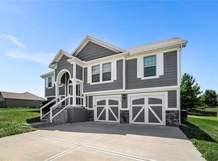 1704 Renea Ct, Kearney, MO 64060