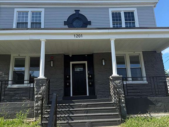 2nd image of 1201 Lindley Ave #4