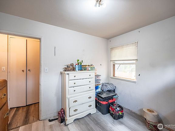 5th image of 720 S Woodberry Street