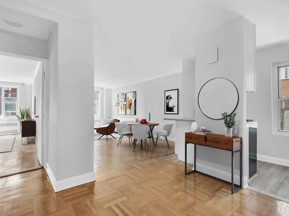 435 East 77th Street image 2 of 6