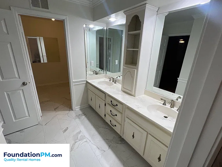 7939 Dovie Ln — Photo 29