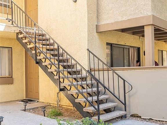 4th image of 1110 W Blaine St APT 107