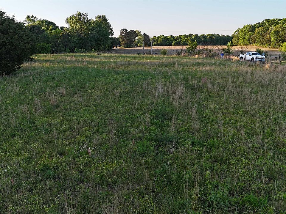 2nd image of 478 Brothers Rd