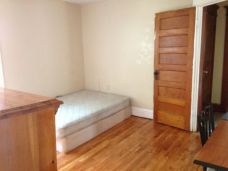 1020 Westcott St — Photo 28