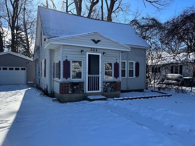 1st image of 224 Arbury Pl