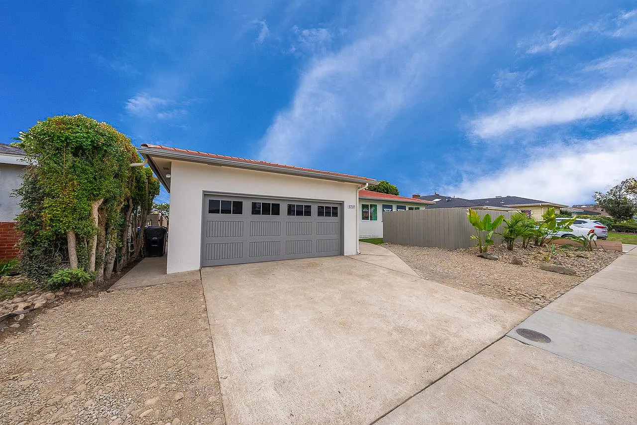 5 bed, 1650 sqft, $6,500 — Photo 2