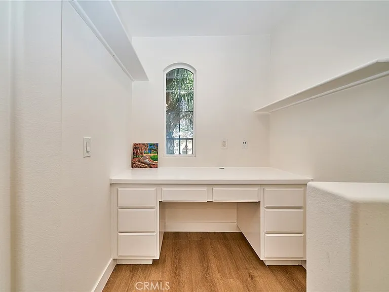 6377 Peach Ave — Photo 16
