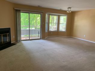 306 Trinity Ct APT 5, Princeton, NJ 08540