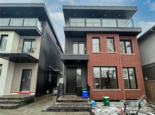 136 Carillon St #A, Ottawa, ON K1L5Y3